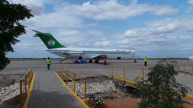 African Express DC-9-32 in Wajir